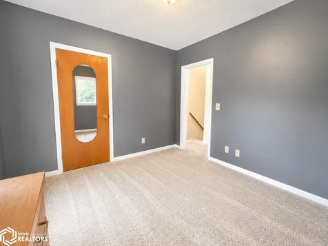 208 S Lake Street Lake Mills IA 50450