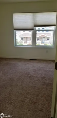 2140 Diamond Lane Fairfield IA 52556