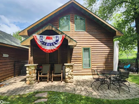 5078 S Shore Drive Clear Lake IA 50428