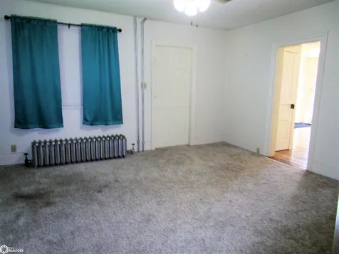 615 Fremont Iowa Falls IA 50126