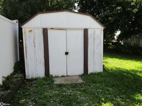 615 Fremont Iowa Falls IA 50126