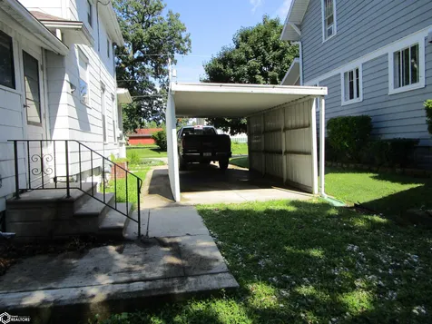 615 Fremont Iowa Falls IA 50126