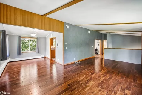 37 Woodshire Drive Ottumwa IA 52501