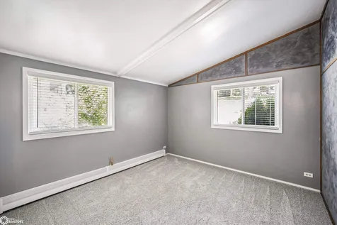 37 Woodshire Drive Ottumwa IA 52501