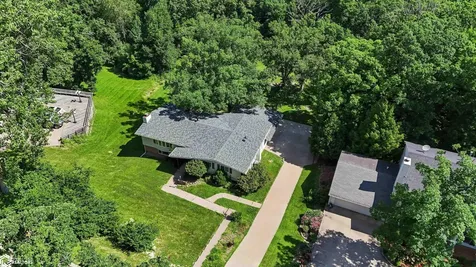 37 Woodshire Drive Ottumwa IA 52501