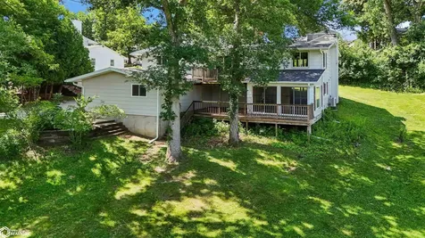 37 Woodshire Drive Ottumwa IA 52501