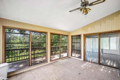 37 Woodshire Drive Ottumwa IA 52501