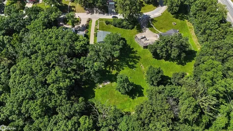 37 Woodshire Drive Ottumwa IA 52501