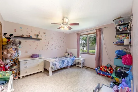 22 Charlestown Square Mason City IA 50401