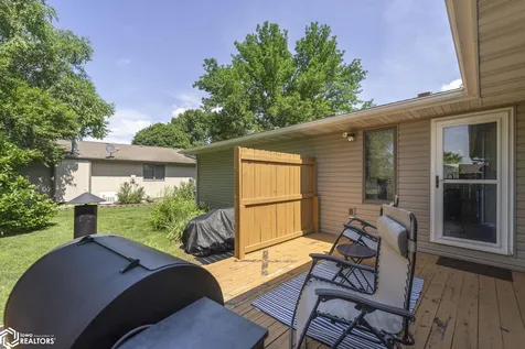 22 Charlestown Square Mason City IA 50401
