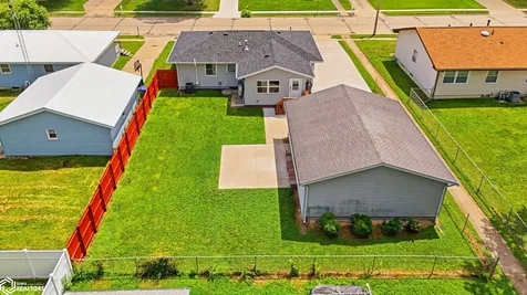 1516 Parkway Drive Burlington IA 52601