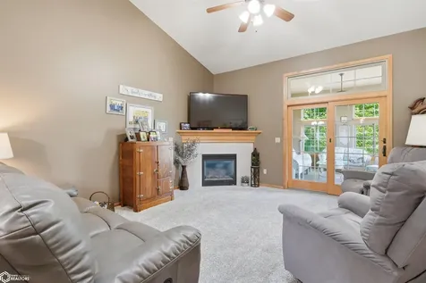 276 Hickory Court Tiffin IA 52340