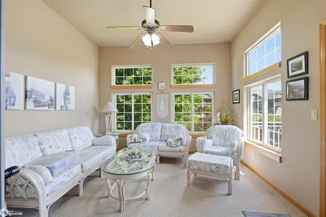 276 Hickory Court Tiffin IA 52340