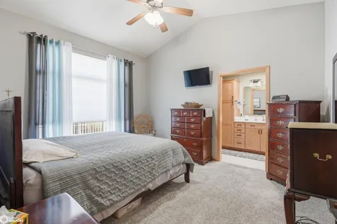 276 Hickory Court Tiffin IA 52340