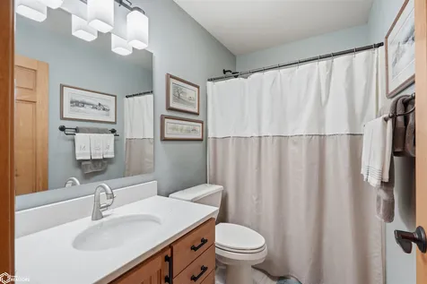 276 Hickory Court Tiffin IA 52340