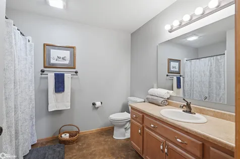 276 Hickory Court Tiffin IA 52340