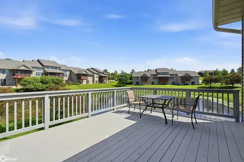 276 Hickory Court Tiffin IA 52340