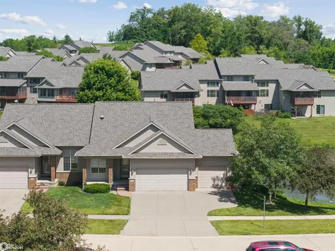276 Hickory Court Tiffin IA 52340