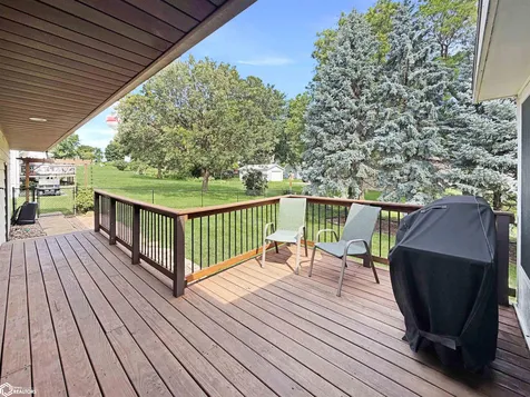 802 Crestview Drive Traer IA 50675