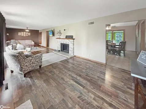 802 Crestview Drive Traer IA 50675