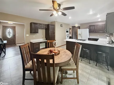 802 Crestview Drive Traer IA 50675