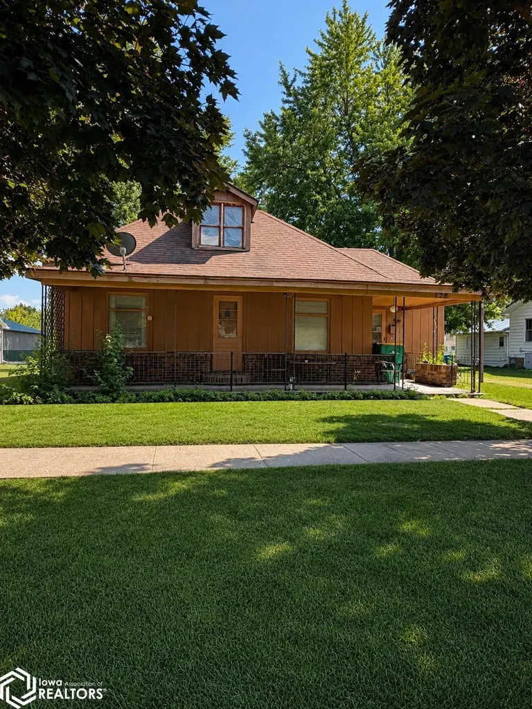 128 E Main Street Agency IA 52530