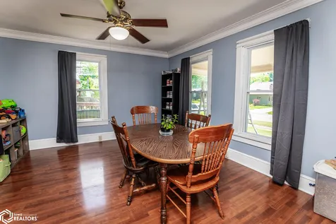 1505 W State Street Marshalltown IA 50158