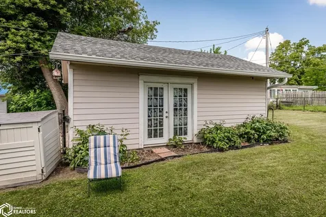 1505 W State Street Marshalltown IA 50158