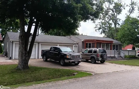 1903 Asbury Avenue Ottumwa IA 52501