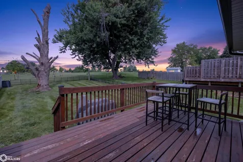 2301 S 5th Avenue Marshalltown IA 50158