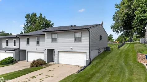 2301 S 5th Avenue Marshalltown IA 50158