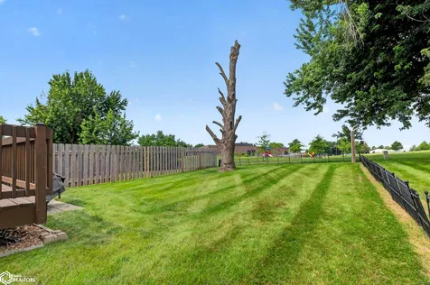 2301 S 5th Avenue Marshalltown IA 50158