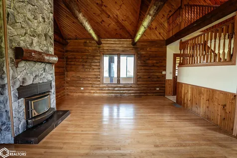 1802 220th Street State Center IA 50247