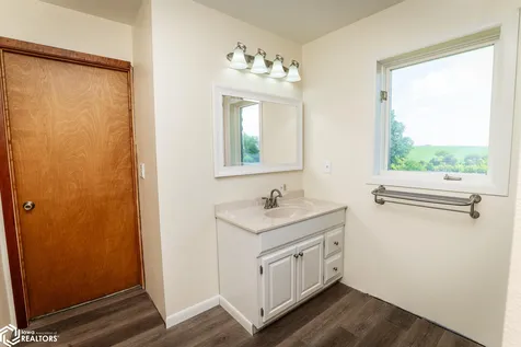 1802 220th Street State Center IA 50247
