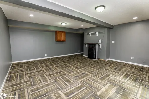 1802 220th Street State Center IA 50247