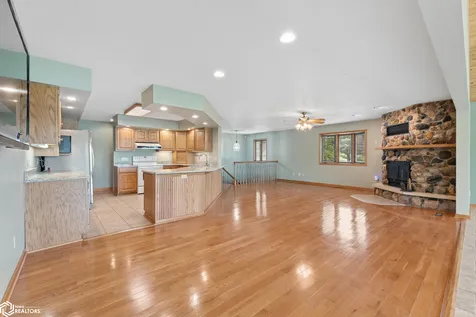 4055 A 235th Street Clear Lake IA 50428