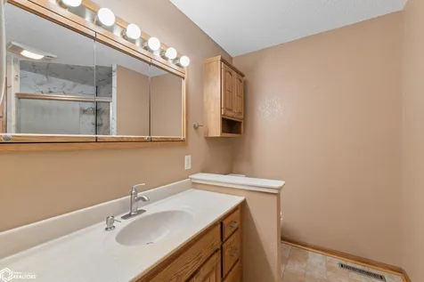 4055 A 235th Street Clear Lake IA 50428