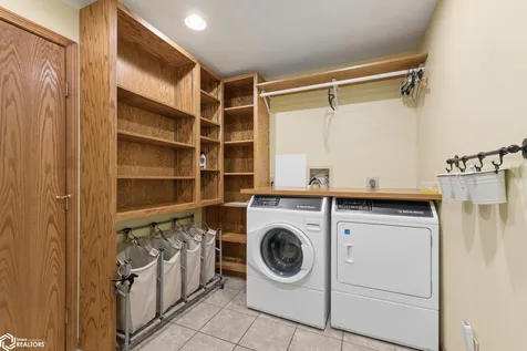 4055 A 235th Street Clear Lake IA 50428