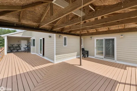 4055 A 235th Street Clear Lake IA 50428