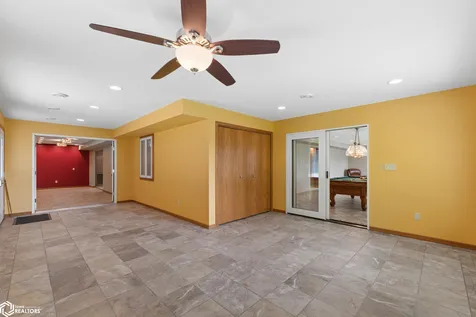 4055 A 235th Street Clear Lake IA 50428