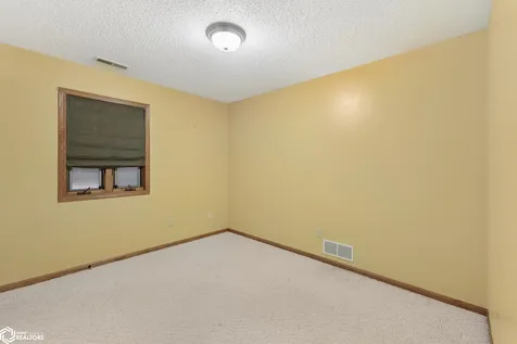 4055 A 235th Street Clear Lake IA 50428