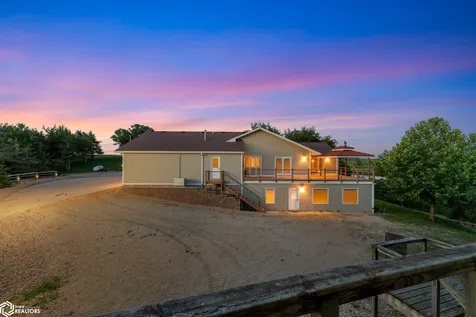 4055 A 235th Street Clear Lake IA 50428