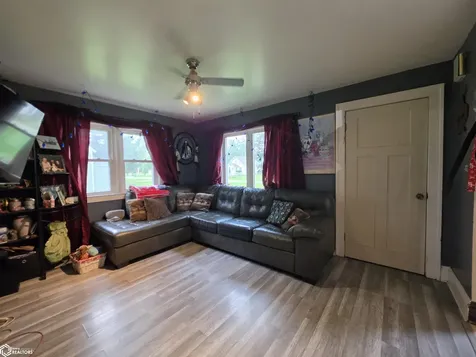 202 E Broadway Leland IA 50453