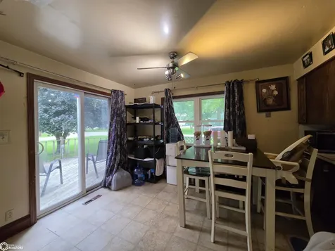 202 E Broadway Leland IA 50453