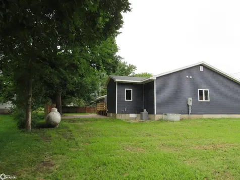 102 N Market Street Rock Falls IA 50467