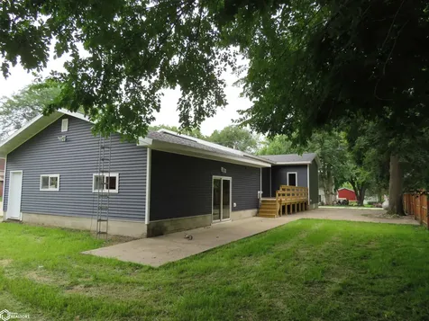 102 N Market Street Rock Falls IA 50467