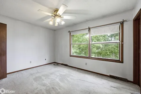 1356 Main Street Center Point IA 52213