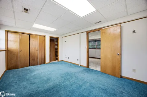 1356 Main Street Center Point IA 52213