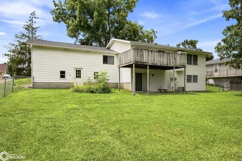 1356 Main Street Center Point IA 52213