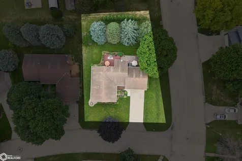 25 Charlestown Square Mason City IA 50401